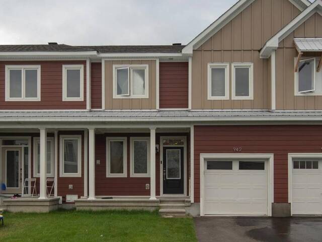 942 SEAGRAVE LANE Ottawa Ontario, K0A 2Z0 - 3 Bedrooms Home For Sale