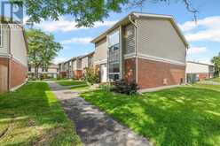 31 - 840 CAHILL DRIVE W | Ottawa Ontario | Slide Image Twenty-seven
