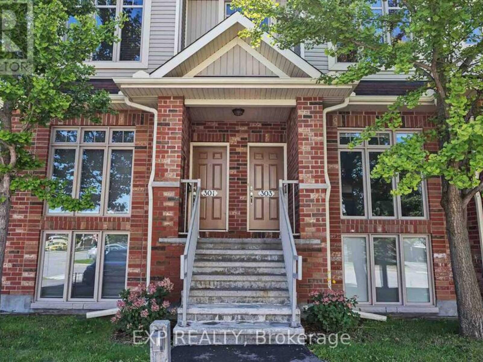 1 - 301 ELITE PRIVATE, Ottawa, Ontario K2J 0A4