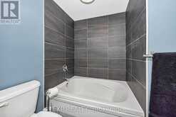 1 - 301 ELITE PRIVATE | Ottawa Ontario | Slide Image Nineteen