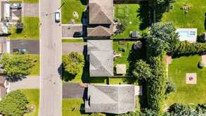 407 CENTENAIRE STREET | Embrun Ontario | Slide Image Thirty-four