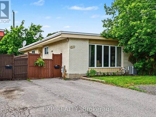 2385 WALKLEY ROAD Ottawa Ontario, K1G 3H1 - 4 Bedrooms Home For Sale