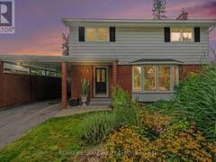 1236 AMESBROOKE DRIVE Ottawa Ontario, K2C 2E6