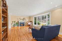 1236 AMESBROOKE DRIVE | Ottawa Ontario | Slide Image Eight