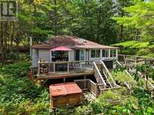 9596 GO HOME LAKE SHORE | Honey Harbour Ontario | Slide Image Four