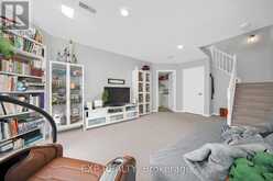 34 STONEBRIAR DRIVE | Ottawa Ontario | Slide Image Thirty