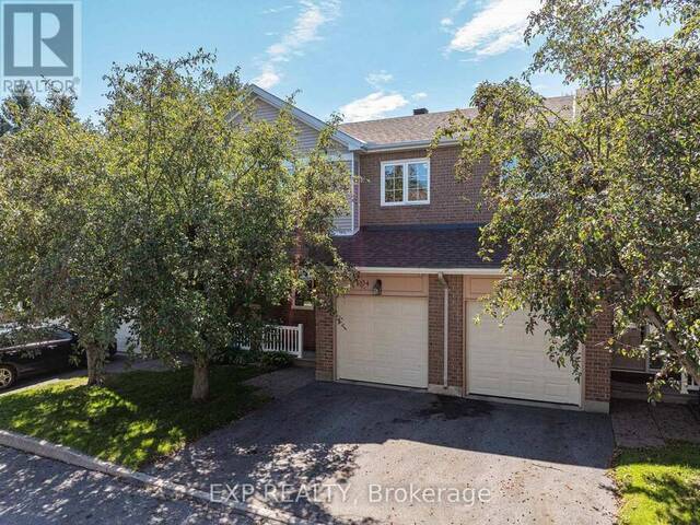 34 STONEBRIAR DRIVE Ottawa Ontario, K2G 5X9 - 3 Bedrooms Condo For Sale