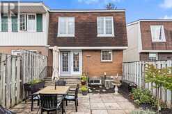 9 - 455 KINTYRE PRIVATE | Ottawa Ontario | Slide Image Thirty
