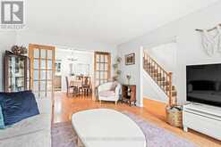 9 - 455 KINTYRE PRIVATE | Ottawa Ontario | Slide Image Six