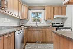 9 - 455 KINTYRE PRIVATE | Ottawa Ontario | Slide Image Nine