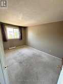 10 - 41 PIXLEY PRIVATE | Ottawa Ontario | Slide Image Six