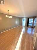 10 - 41 PIXLEY PRIVATE | Ottawa Ontario | Slide Image Five