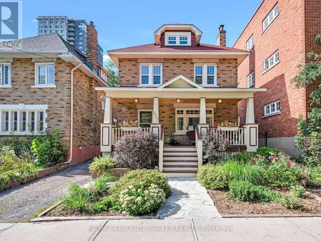 425 BESSERER STREET Ottawa Ontario, K1N 6B9 - 3 Bedrooms Home For Sale