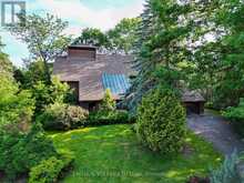 7 MID PINES GROVE | Ottawa Ontario | Slide Image Forty-four