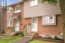 1699E LAMOUREUX DRIVE | Ottawa Ontario | Slide Image Two