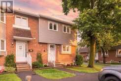 1699E LAMOUREUX DRIVE | Ottawa Ontario | Slide Image Thirty-five