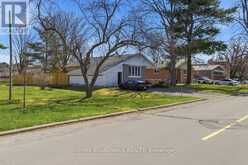 1279 ADIRONDACK DRIVE | Ottawa Ontario | Slide Image Four