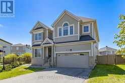 67 BRISTLING CRESCENT | Ottawa Ontario | Slide Image Two