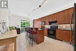 545 ROSEHILL AVENUE | Ottawa Ontario | Slide Image Nine