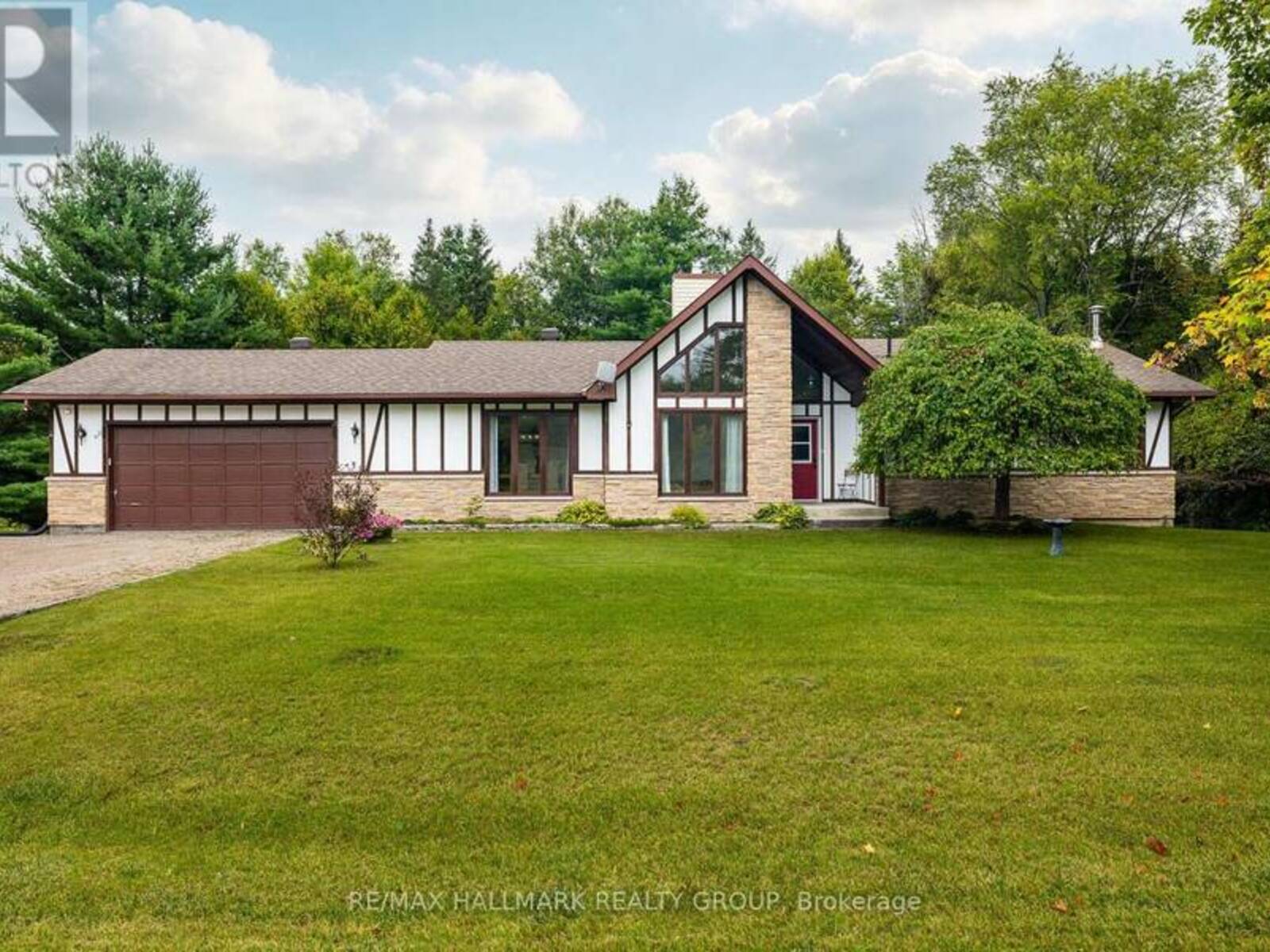 2346 BATHURST 5TH CONCESSION ROAD, Perth, Ontario K7H 3C9