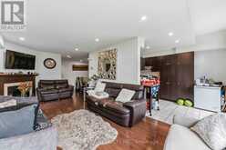 216 CITYVIEW CRESCENT | Ottawa Ontario | Slide Image Eleven
