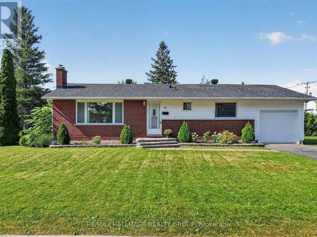 157 LACROIX AVENUE Ottawa Ontario, K1E 1K2 - 3 Bedrooms Home For Sale