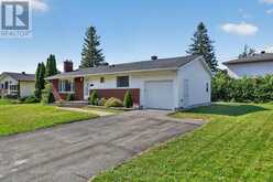 157 LACROIX AVENUE | Ottawa Ontario | Slide Image Two