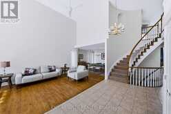 5B KEMP DRIVE | Ottawa Ontario | Slide Image Three