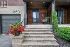 850 TAVISTOCK ROAD | Ottawa Ontario | Slide Image Three
