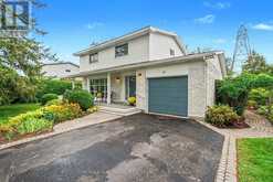 21 CREMONA CRESCENT | Ottawa Ontario | Slide Image Two