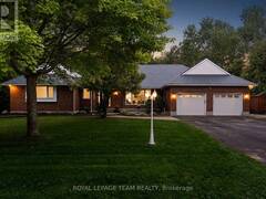 3378 BRAMBLE LANE Ottawa Ontario, K0A 2W0