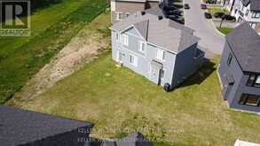 436 APPALACHIAN CIRCLE | Ottawa Ontario | Slide Image Thirty-six