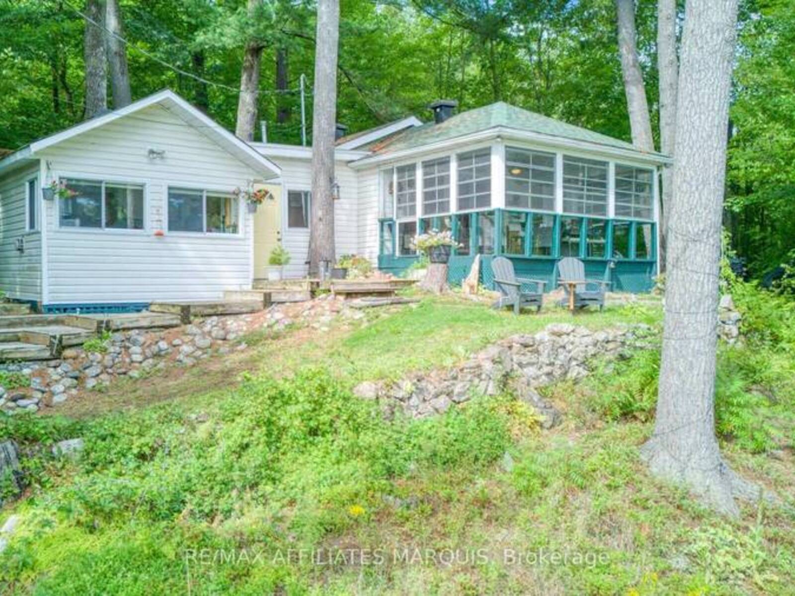 54 THOMPSON LANE, Rideau Lakes, Ontario K0G 1P0