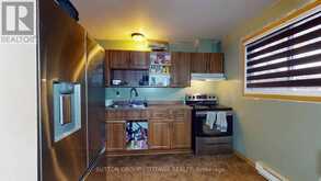 28 CARRAWAY CRESCENT | Morrisburg Ontario | Slide Image Three