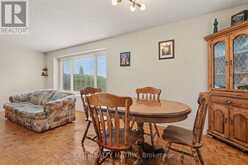 1887 ELMRIDGE DRIVE | Ottawa Ontario | Slide Image Eight