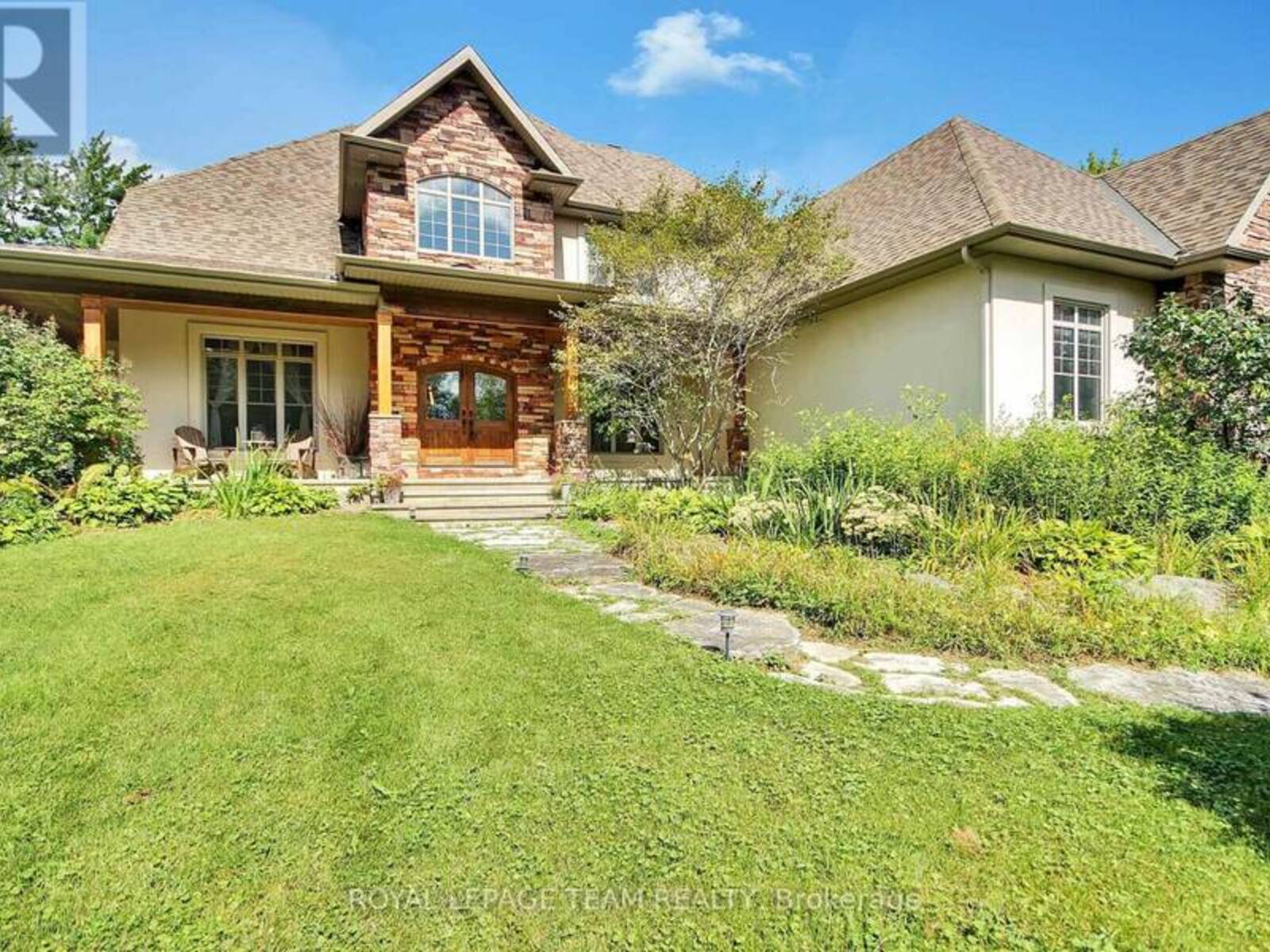 1671 REINDEER WAY, Ottawa, Ontario K4P 0A2