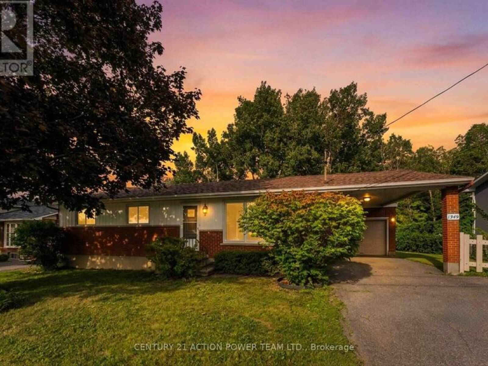 1349 BELCOURT BOULEVARD S, Ottawa, Ontario K1C 1L8
