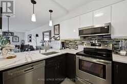 803 - 545 ST LAURENT BOULEVARD | Ottawa Ontario | Slide Image Eight