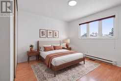 727 BROME CRESCENT | Ottawa Ontario | Slide Image Thirteen