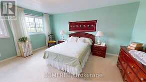 115 RESURRECTION DRIVE | Kitchener Ontario | Slide Image Seventeen
