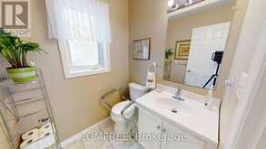 115 RESURRECTION DRIVE | Kitchener Ontario | Slide Image Four
