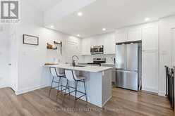13 - 400 C ROLLING MEADOW CRESCENT | Ottawa Ontario | Slide Image Twelve