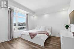 13 - 400 C ROLLING MEADOW CRESCENT | Ottawa Ontario | Slide Image Seventeen