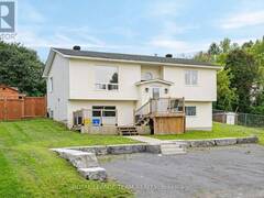 116 COLINA STREET Almonte Ontario, K0A 1A0