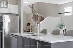 235 BANDELIER WAY | Ottawa Ontario | Slide Image Thirteen