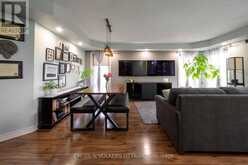 7 - 50 BARNSTONE DRIVE | Ottawa Ontario | Slide Image Thirteen