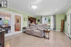 9 FOREST DRIVE | Smiths Falls Ontario | Slide Image Thirteen