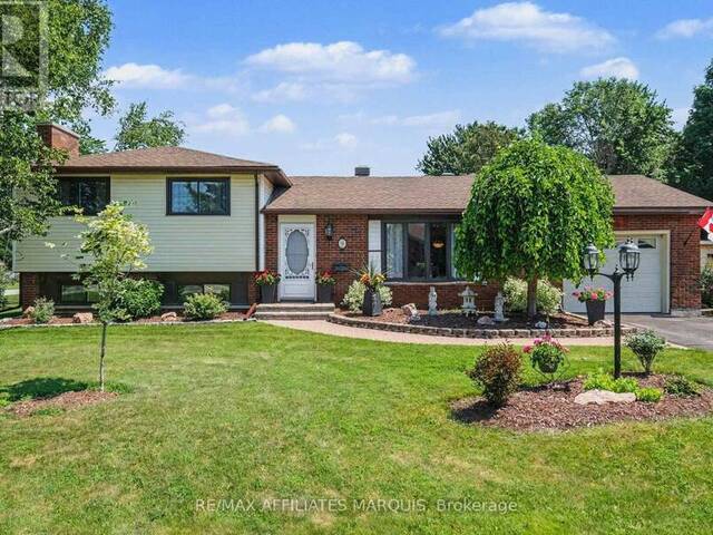 9 FOREST DRIVE Smiths Falls Ontario, K7A 4S5 - 3 Bedrooms Home For Sale