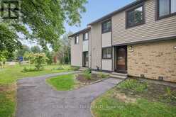 6801 BILBERRY DRIVE | Ottawa Ontario | Slide Image Three
