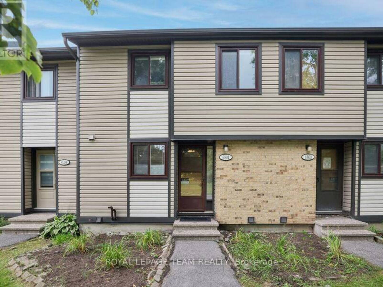 6801 BILBERRY DRIVE, Ottawa, Ontario K1C 2E8